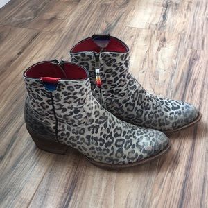 Miss Macie - Macie Bean Cheetah Booties